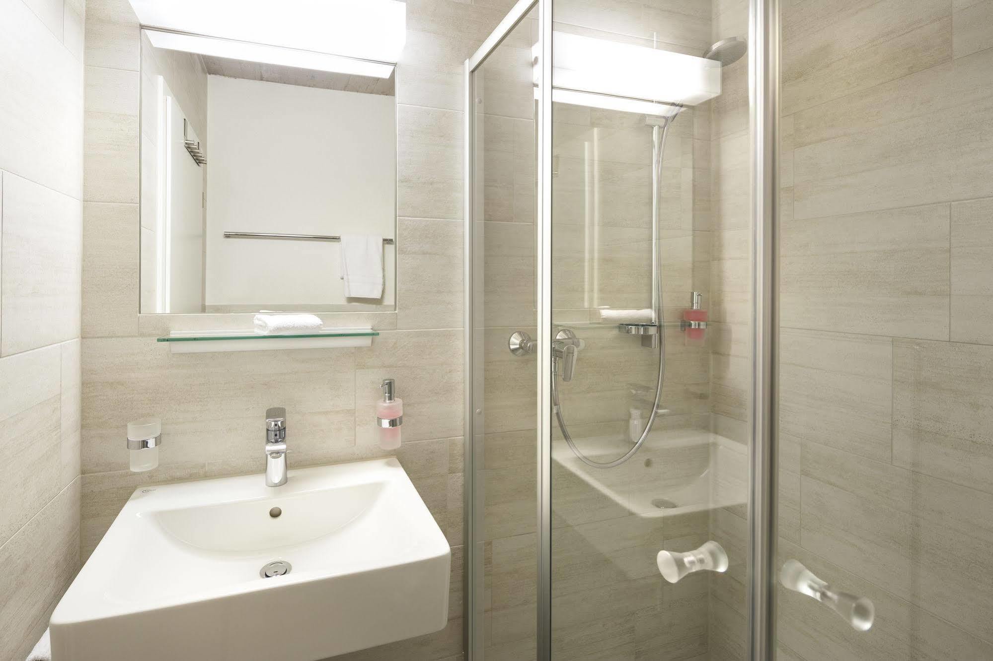 Tailormade Hotel Idea シュプライテンバハ エクステリア 写真